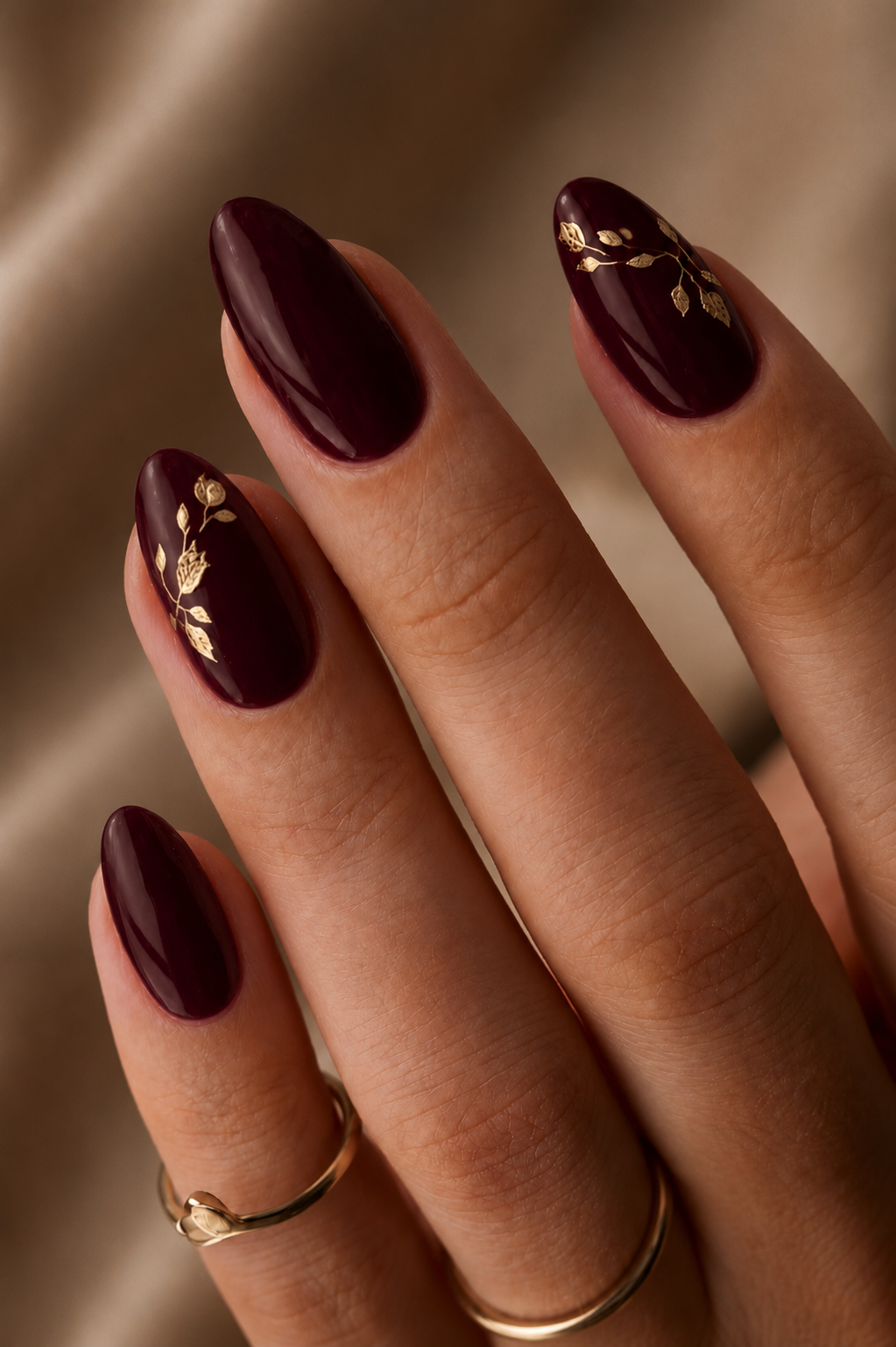 Ongles bordeaux élégants pour l'automne 2026